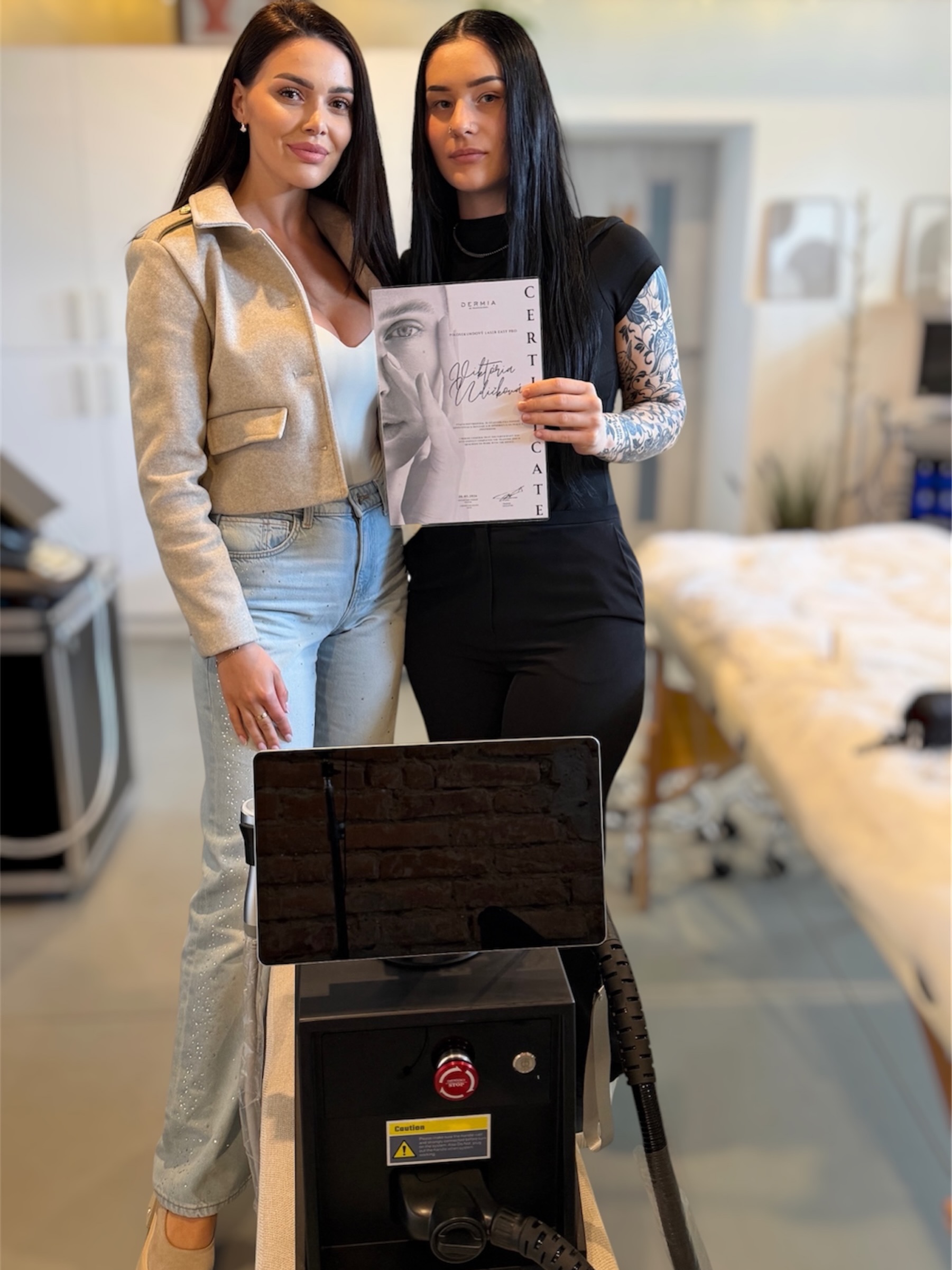 Pikoskeundový laser 💥
📍 Žarnovica